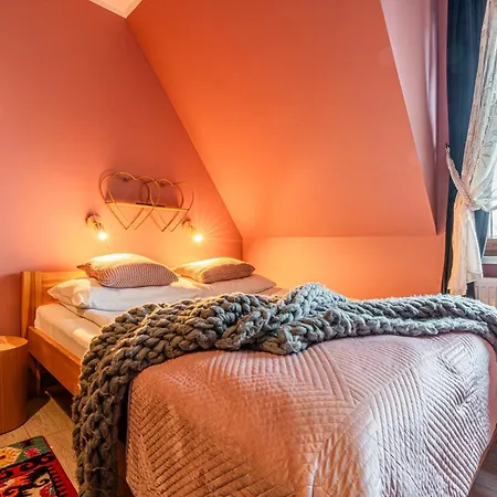 Folkowy Dworek & Fun 3* ムジャシフレ