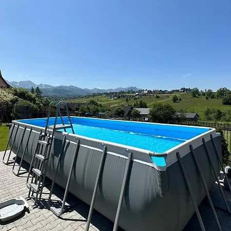 Folkowy Dworek & Fun Bed and Breakfast Murzasichle