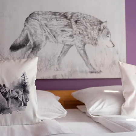 Folkowy Dworek & Fun Bed and Breakfast Murzasichle