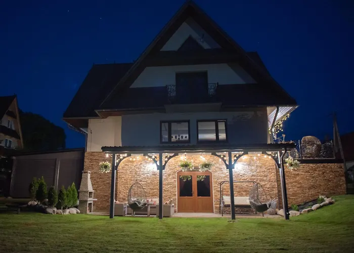 Folkowy Dworek & Fun 3*