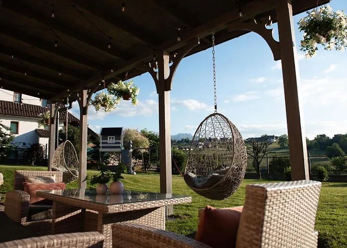 Couette-café Folkowy Dworek & Fun