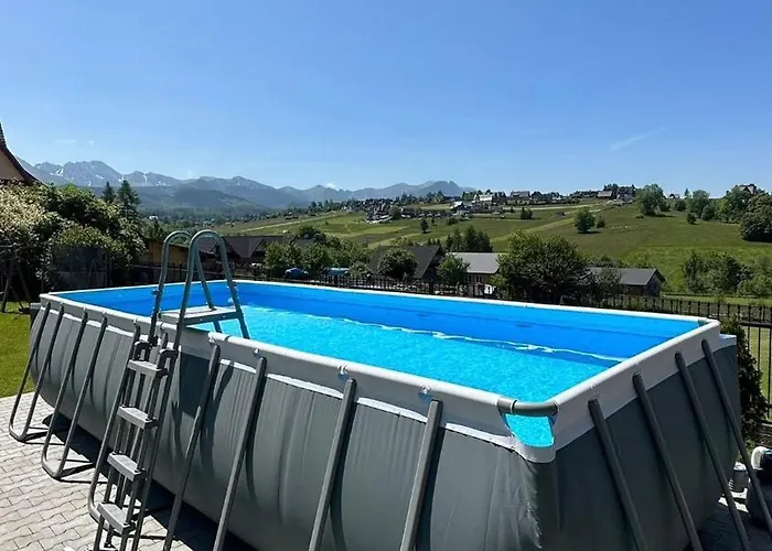 Folkowy Dworek & Fun Couette-café Murzasichle